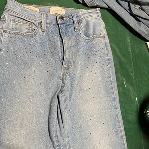 Universal Thread Light Blue High Rise Jeans